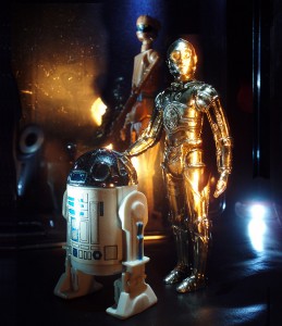Trouble Bound. (Vintage R2-D2, Vintage EV-9D9, Vintage C-3PO)