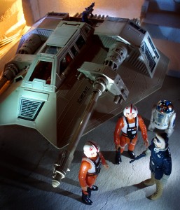 Rebels on Ice. (Vintage Snowspeeder, Vintage Luke Skywalker X-Wing Pilot, Vintage R2-D2, Vintage Han Solo (in Hoth Battle Gear))